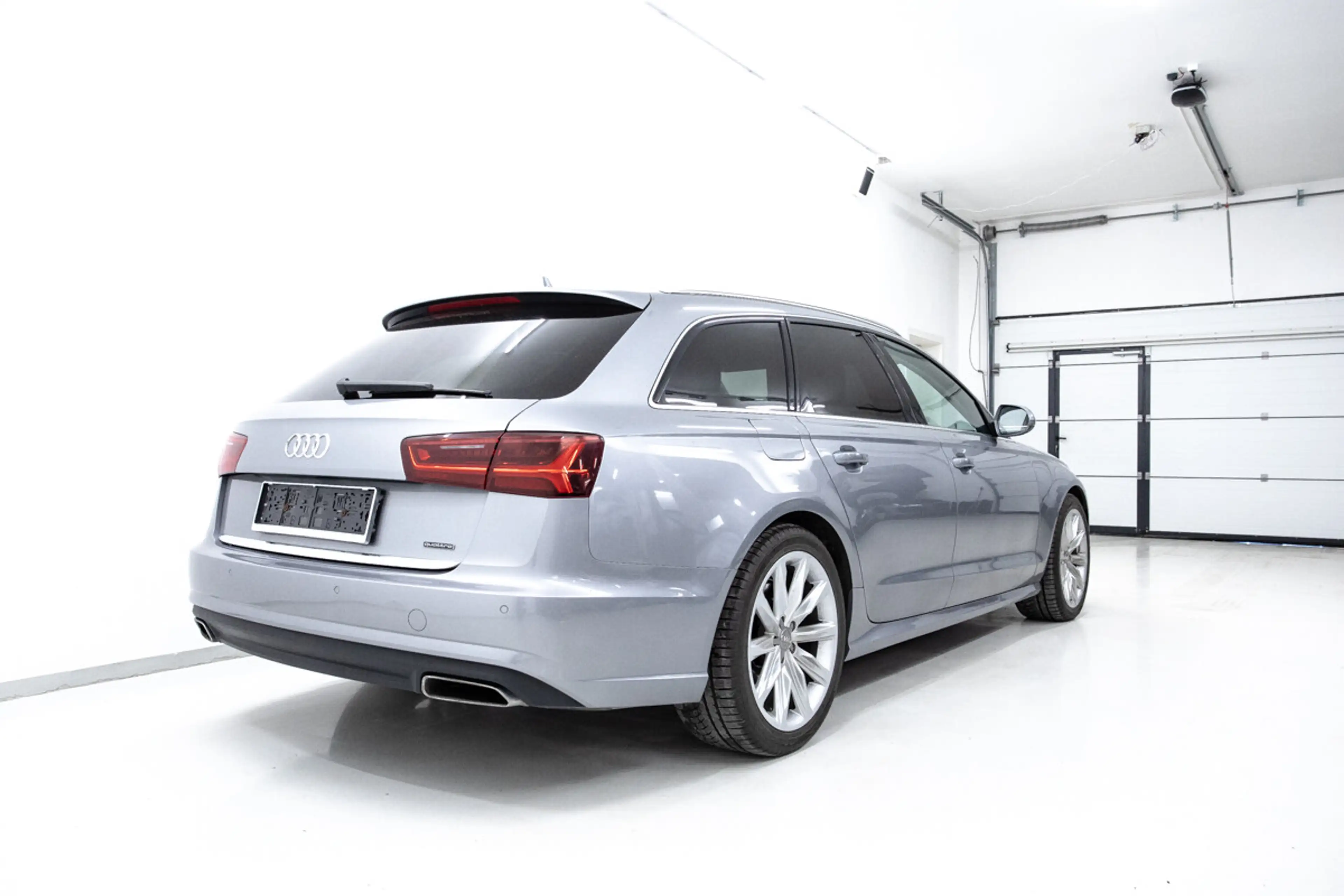 Audi A6 Avant 3,0 TDI quattro S-tronic | Sthz | AHK | Luft — photo 13