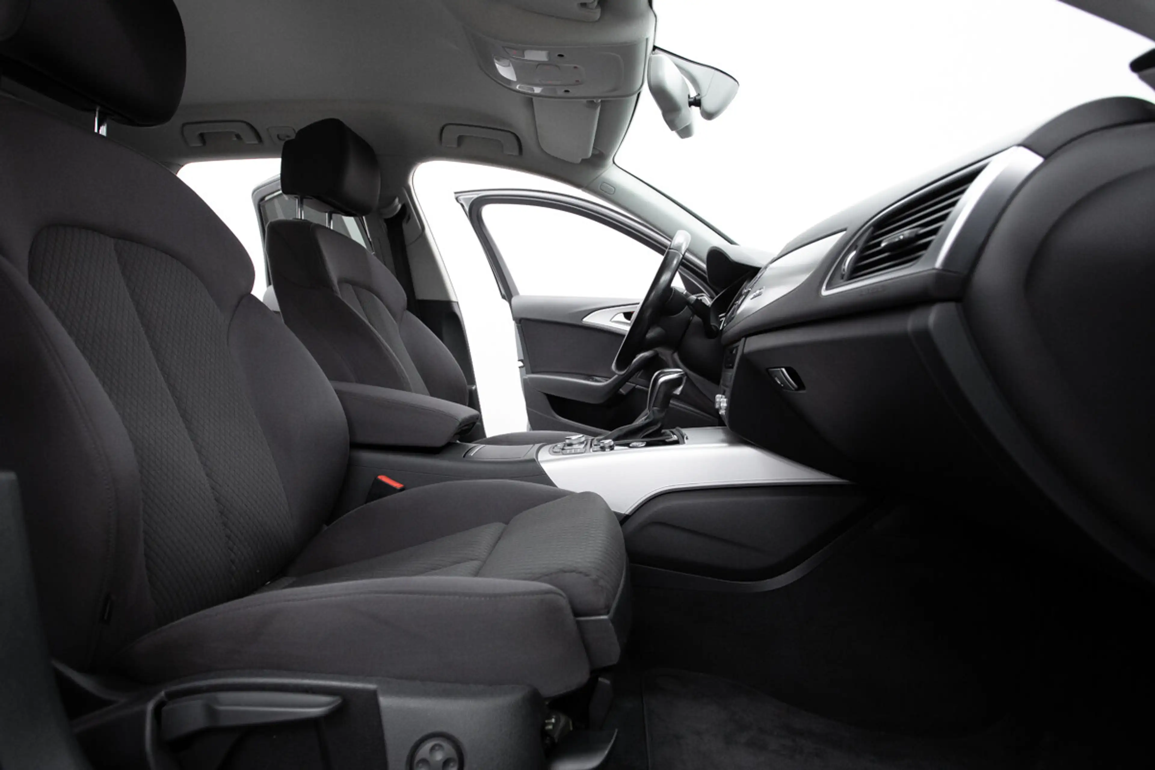 Audi A6 Avant 3,0 TDI quattro S-tronic | Sthz | AHK | Luft — photo 10