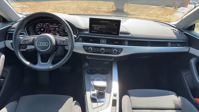 Audi A5 view 11