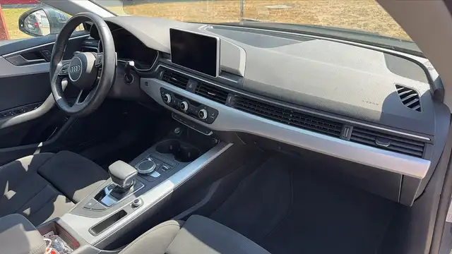 Audi A5 view 10