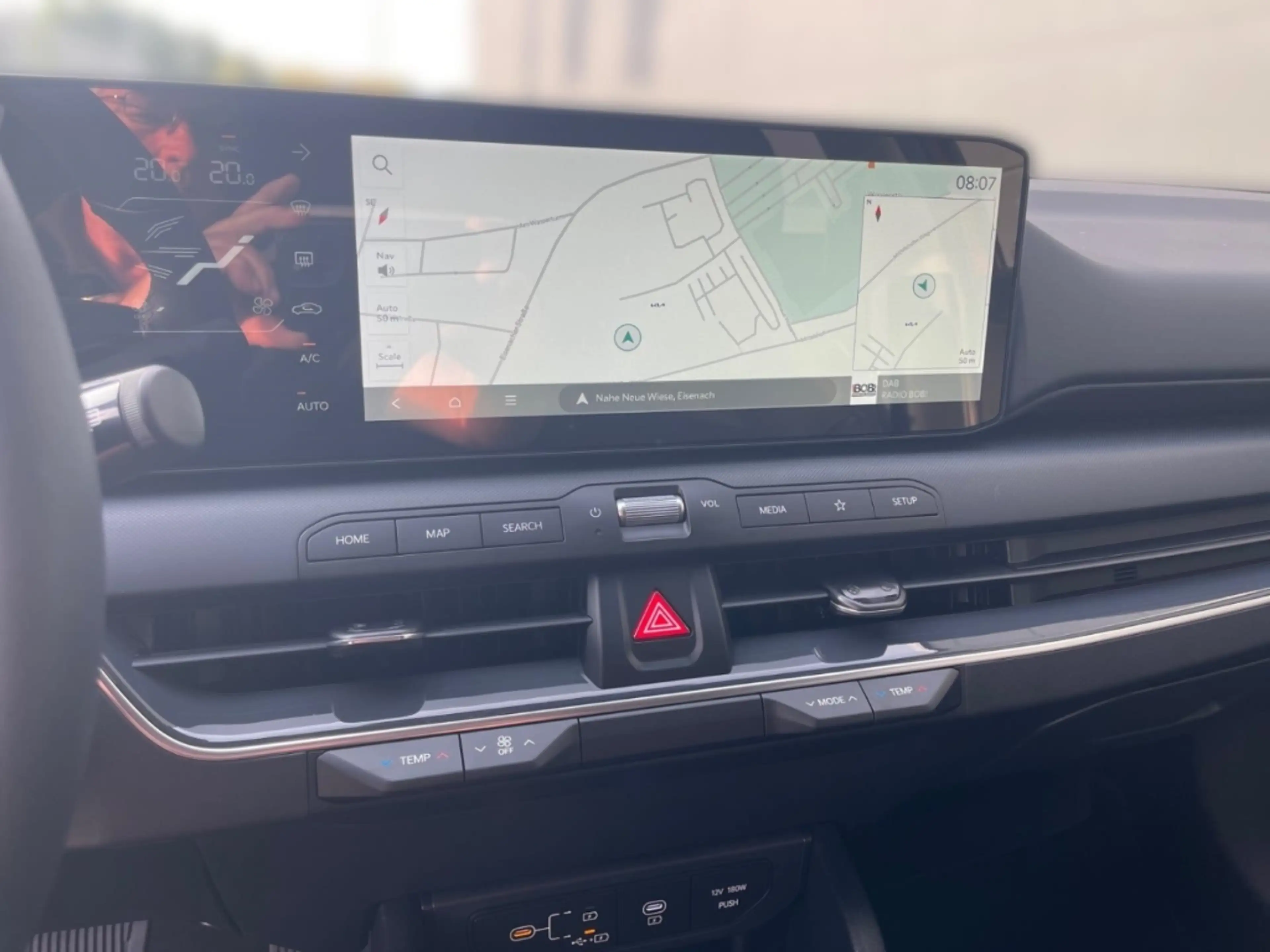 Kia K4 SW 1.6T DCT7 Vision Navi Kamera Totwinkel PDC Klim — photo 9