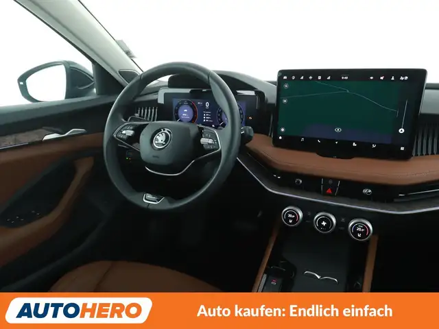 Skoda Superb view 13