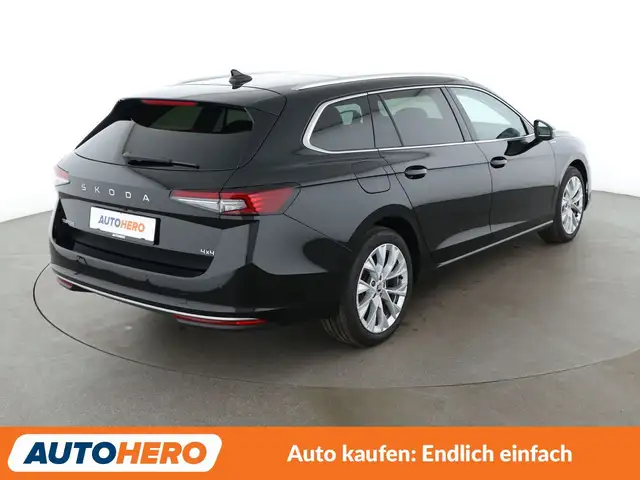 Skoda Superb view 6