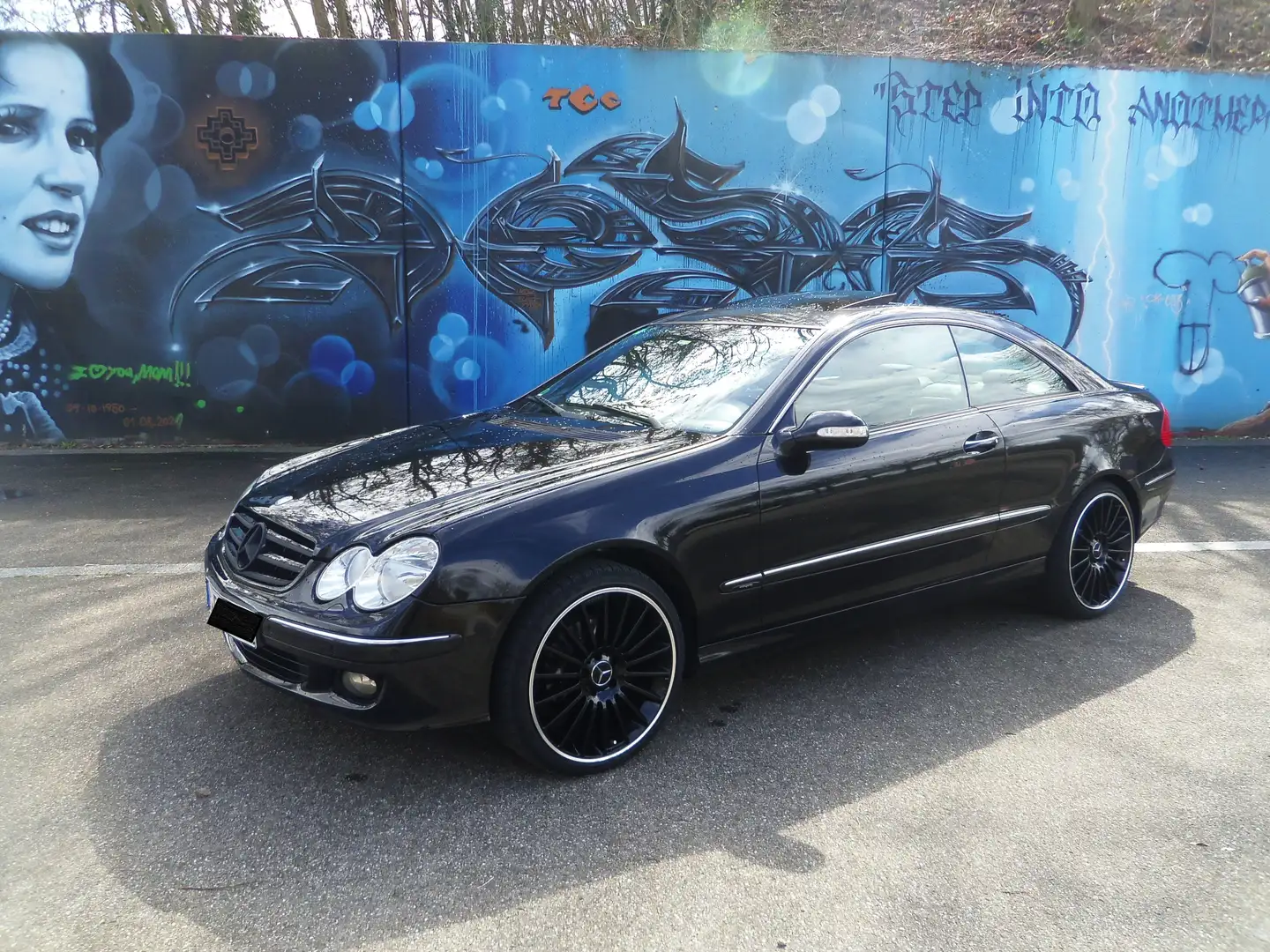Mercedes-Benz CLK 220 CLK Coupe 220 CDI Avantgarde DPF Schwarz - 2
