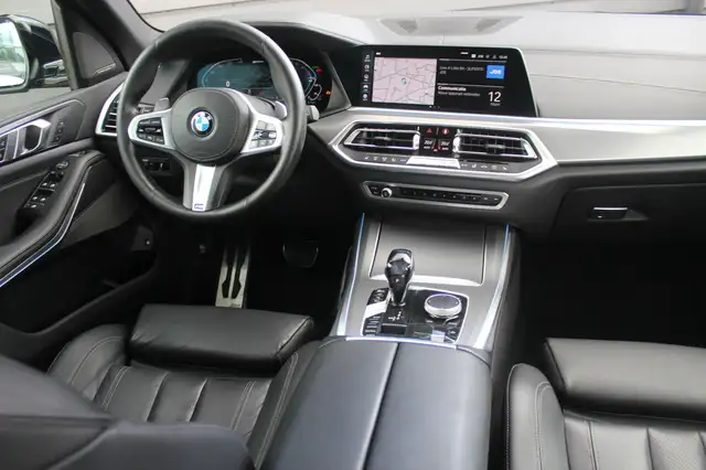 BMW X5 view 23