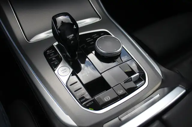 BMW X5 view 28