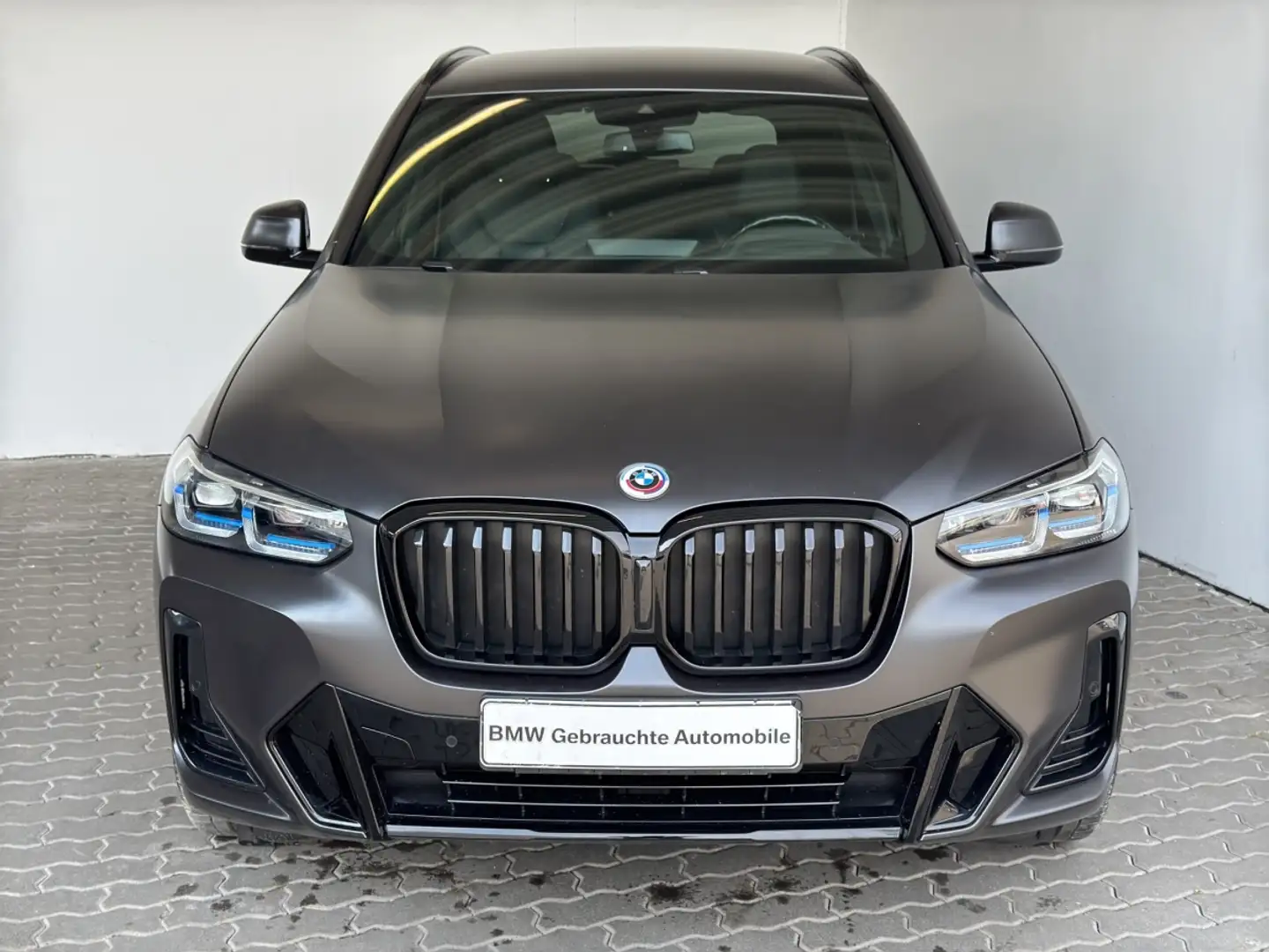 BMW X3 xDrive30e M Paket Navi.Laserl.HUD.DriveAs.AHK Grau - 1