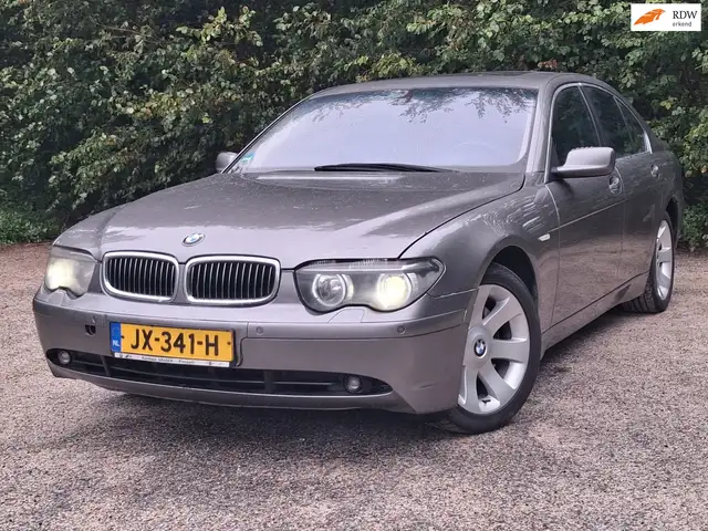 BMW 745 7-serie 745i Executive | Leder + Cruise Nu € 2.950