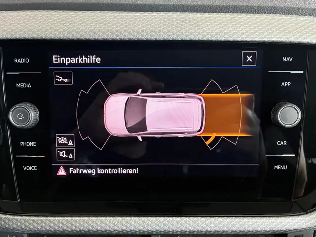 Volkswagen T-Cross view 15