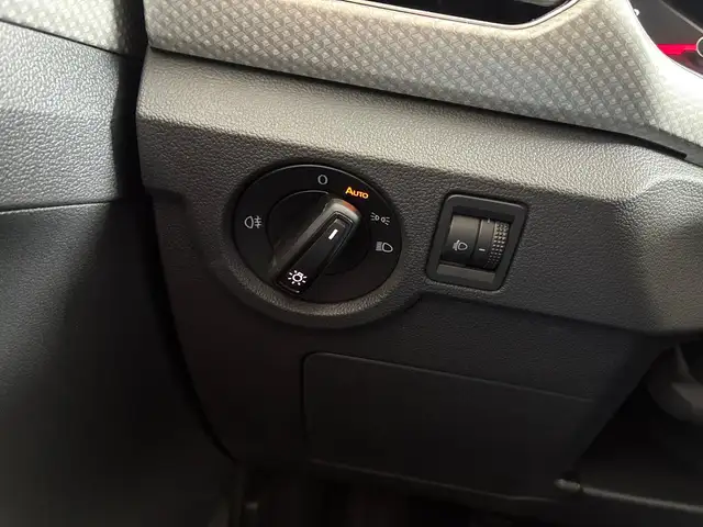 Volkswagen T-Cross view 10