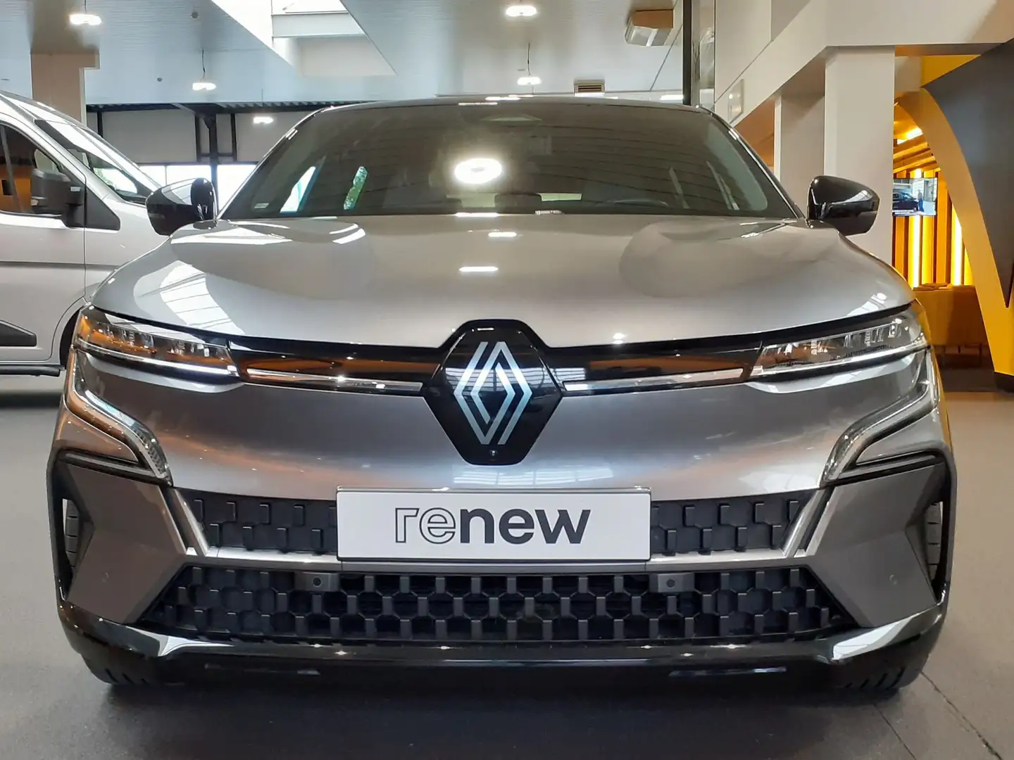 Renault Megane E-Tech Techno EV60 Optimum Charge 220 / Valckenier Aalst Gris - 2