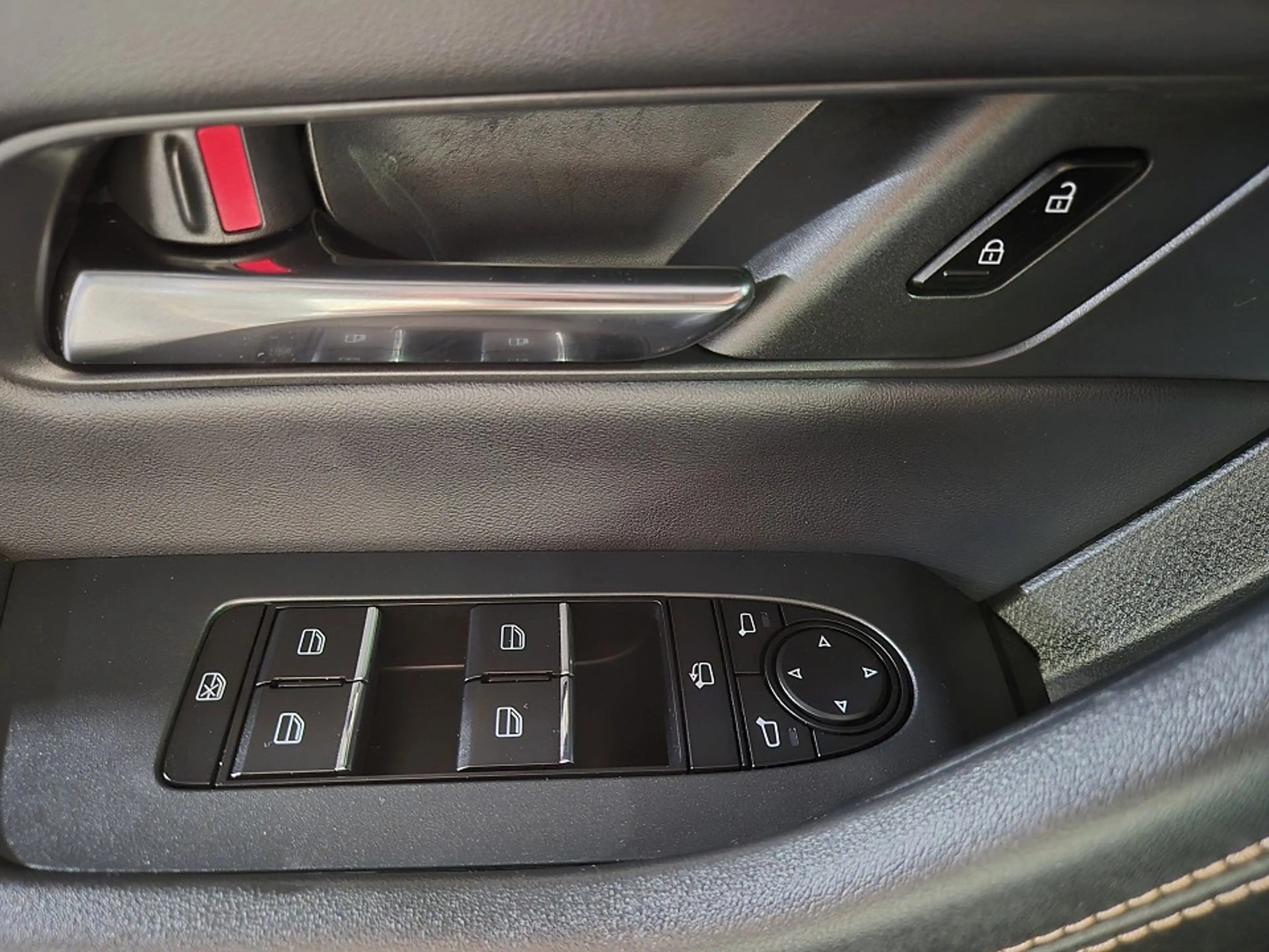 Mazda CX-60 5WGN 2.5L e-SKYACTIV PHEV 327ps 8AT AWD Homura Plu — photo 10