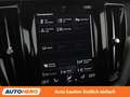 Volvo XC60 2.0 B4 R Design AWD Mild-Hybrid Grau - thumbnail 24