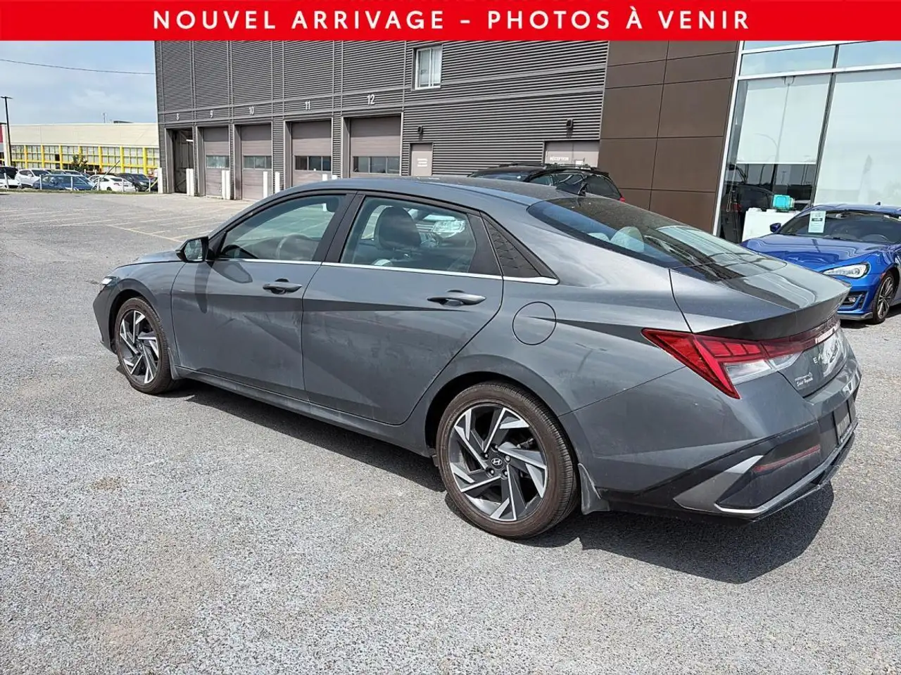 Hyundai ELANTRA снимка Hyundai ELANTRA