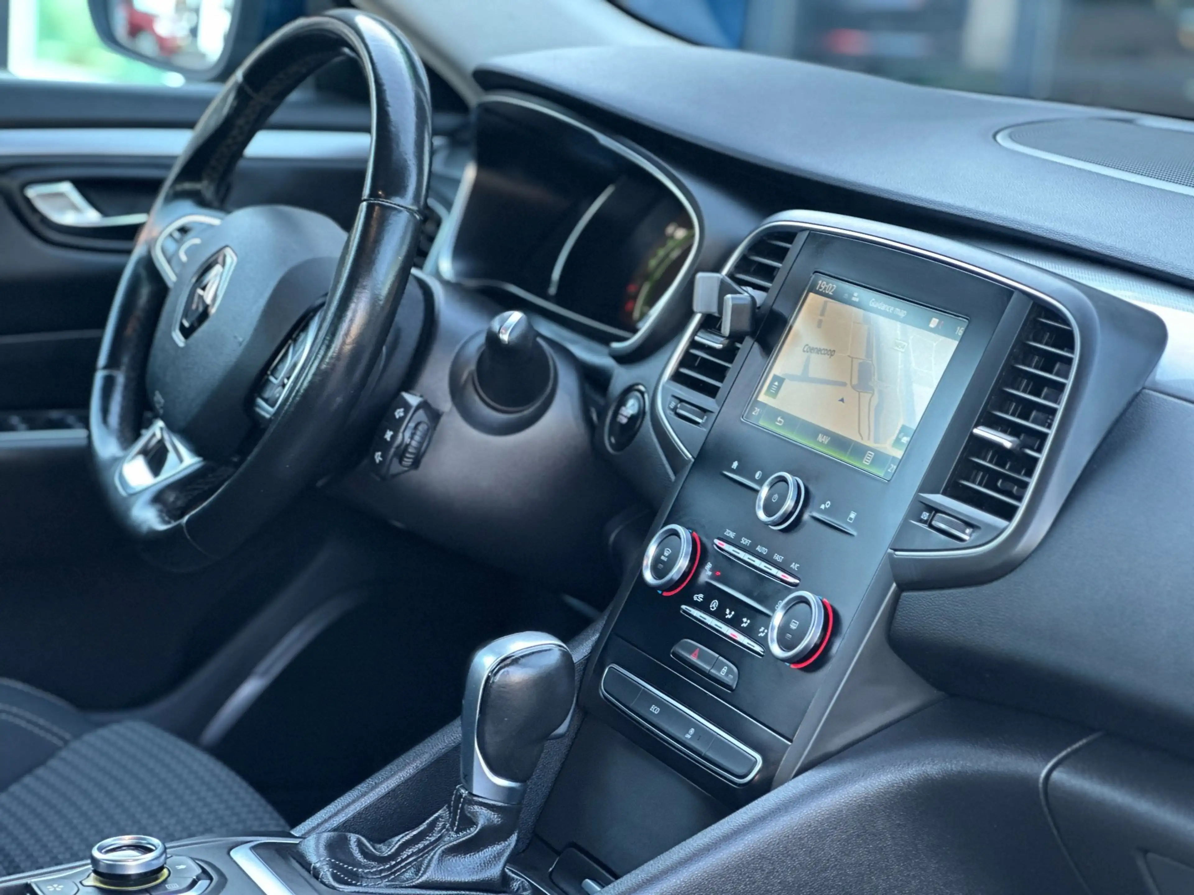 Renault Talisman 1.6 TCe Zen/2E EIG/NAVI/AIRCO/AUTOMAAT/NETTE STAAT — photo 12