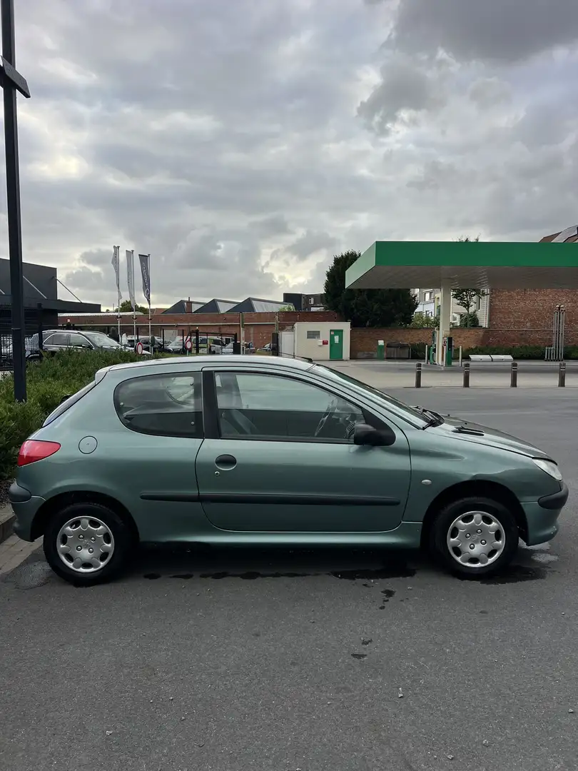 Peugeot 206 60 Presence Groen - 2