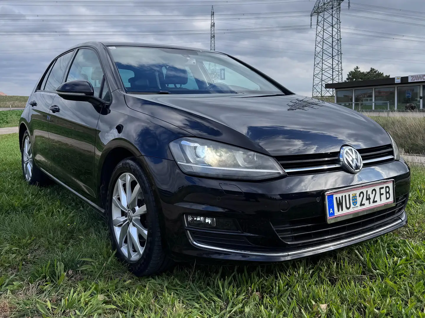Volkswagen Golf Golf Sky 1,4 BMT TSI DSG Sky Schwarz - 1