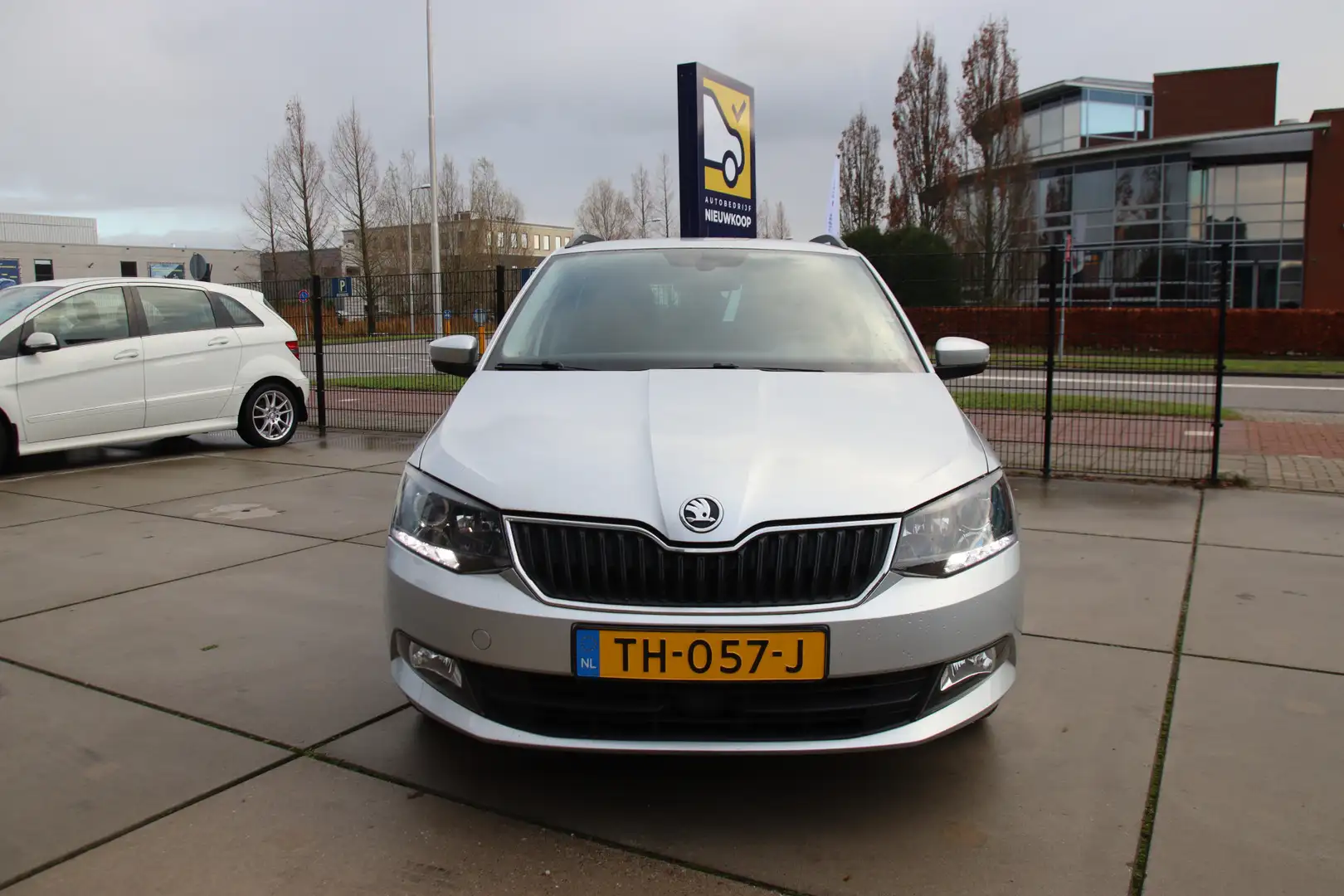 Skoda Fabia Combi 1.0 TSI Style Business Navi, 1e eig, NL auto Gris - 2
