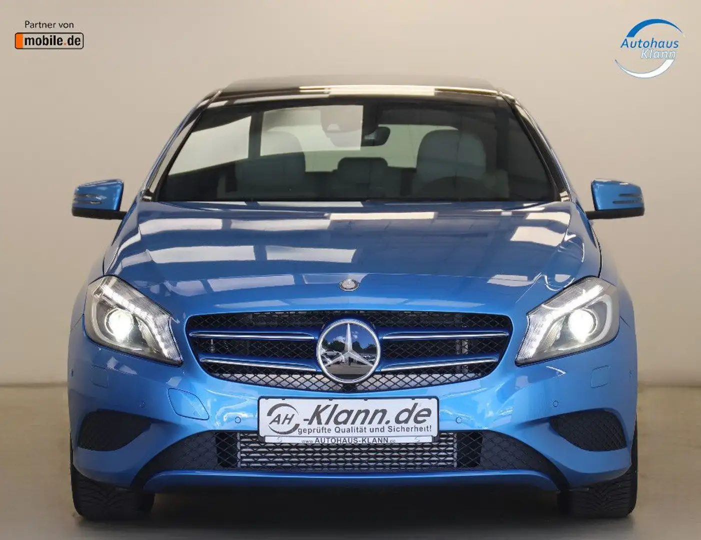 Mercedes-Benz A 200 BE 156PS Automatik Style Pano Leder Memory Azul - 2