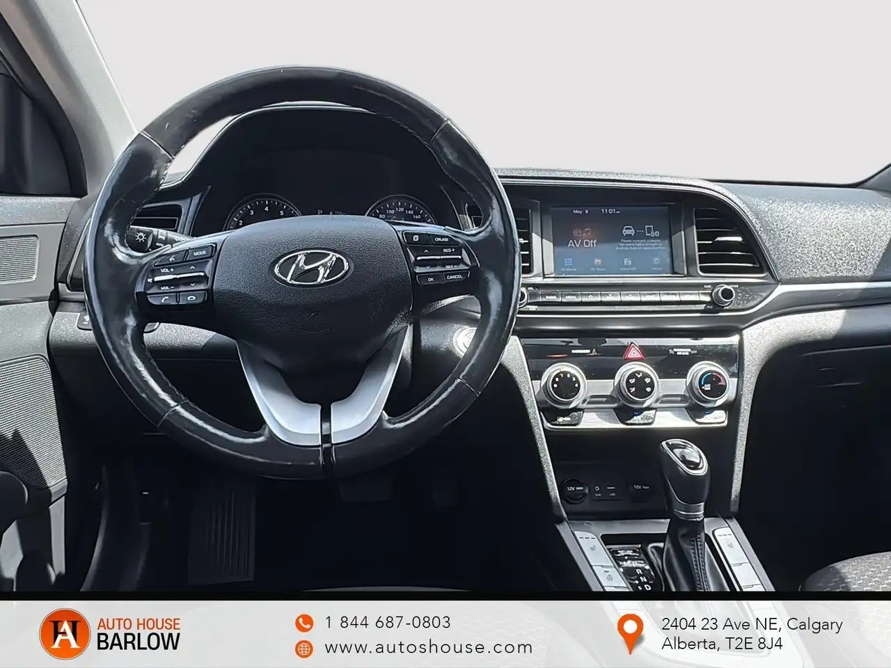 Hyundai ELANTRA снимка Hyundai ELANTRA