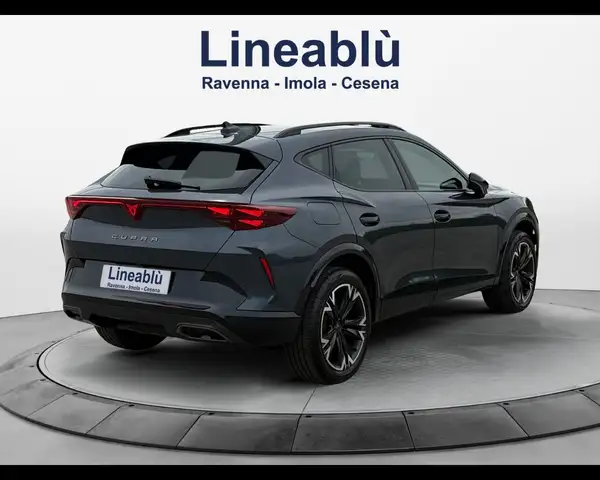 Cupra Formentor view 5