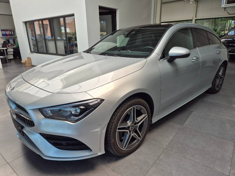 Mercedes-Benz CLA 250 CLA 250 e PHEV AMG Line Panodak Distronic