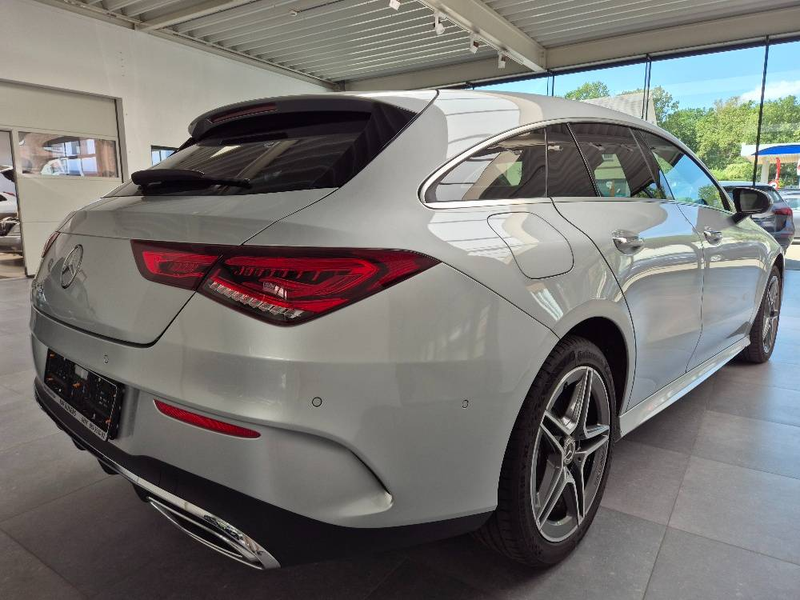 Mercedes-Benz CLA 250 CLA 250 e PHEV AMG Line Panodak Distronic — photo 5