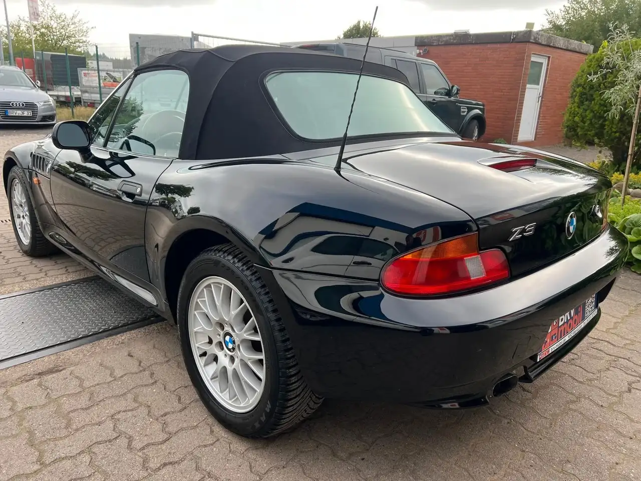 BMW Z3 Roadster 1.9/ Original vom Radio bis Felgen, foto 7