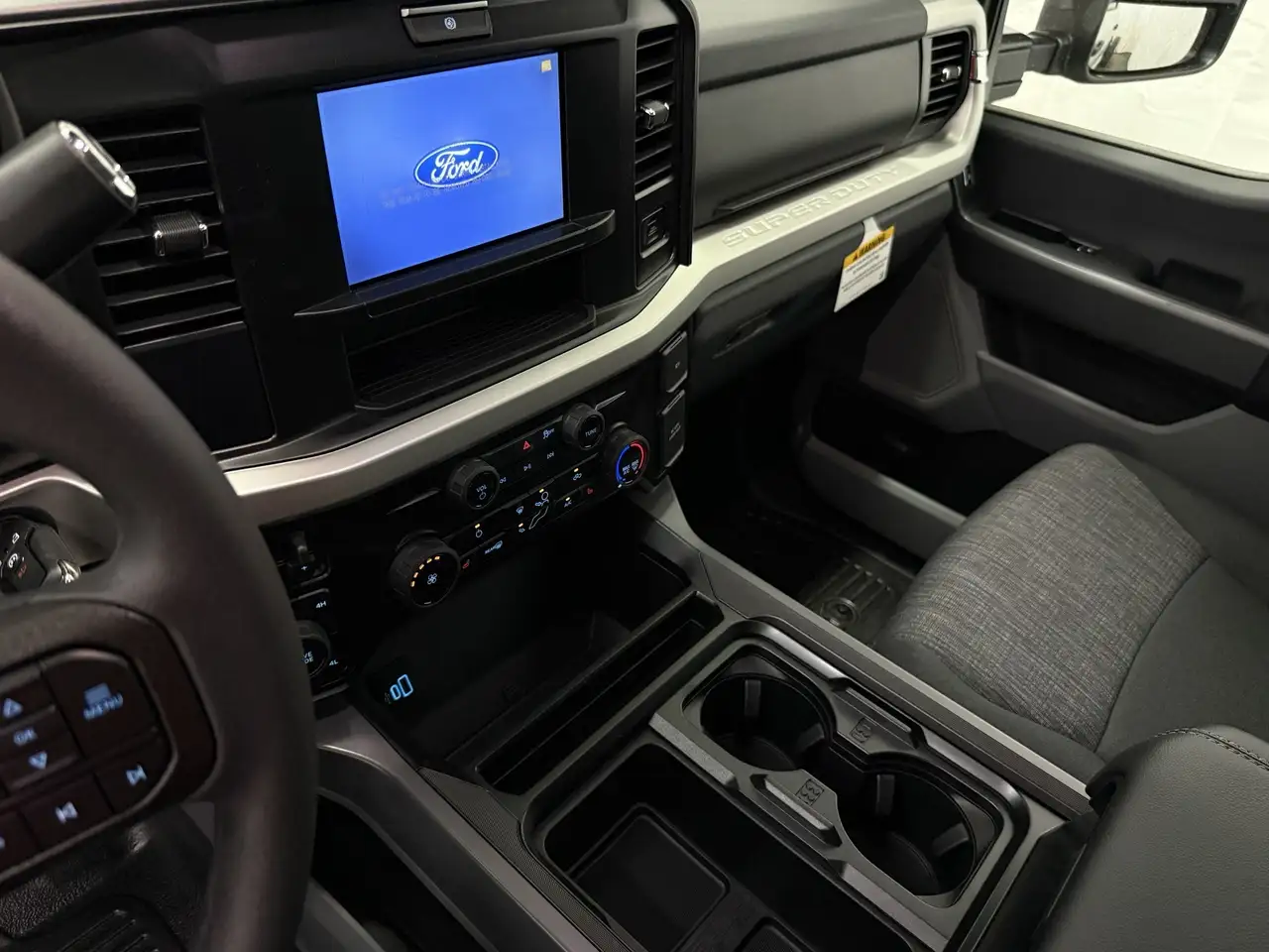 Ford F-550 Super Duty снимка Ford F-550 Super Duty