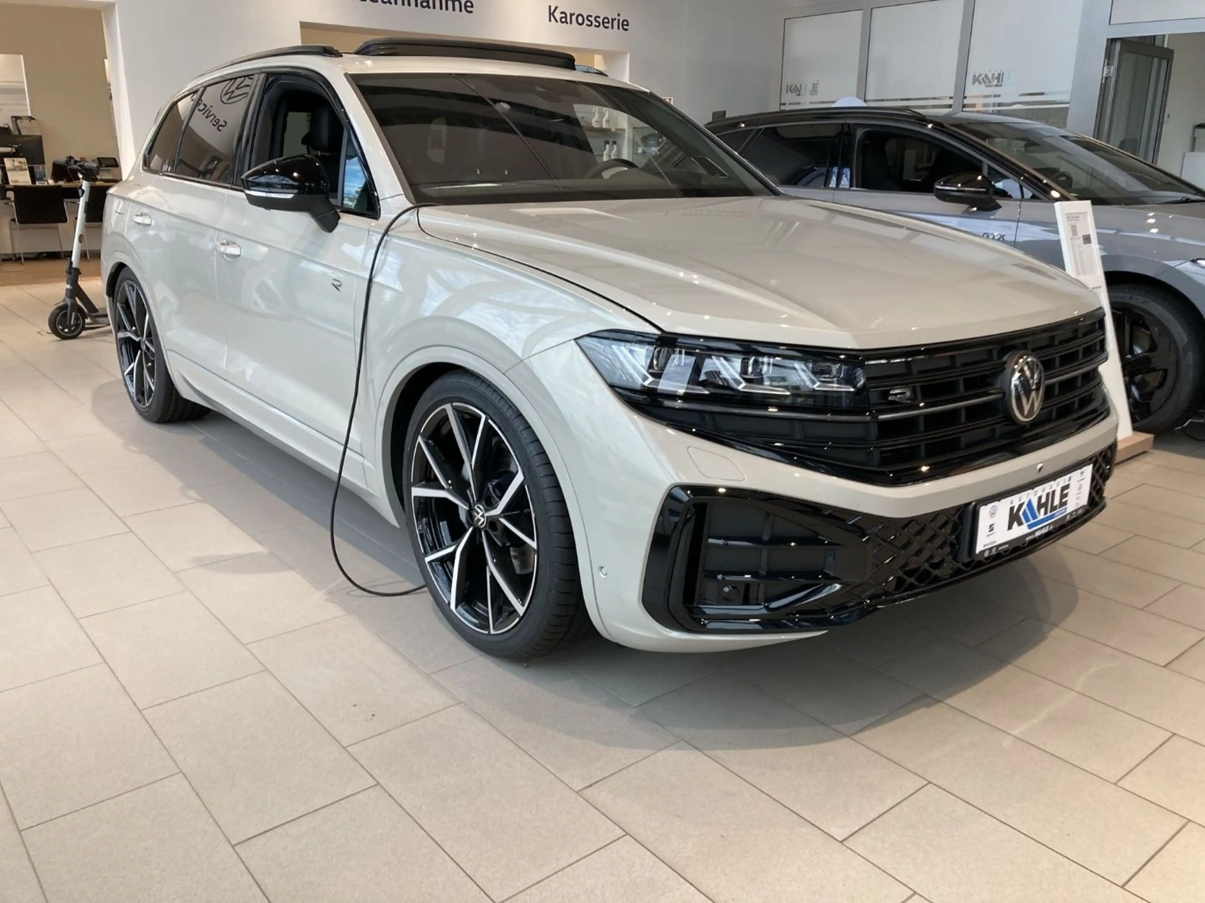 Volkswagen Touareg 3.0TDI 4MOTION R-Line FINAL EDITION — photo 8
