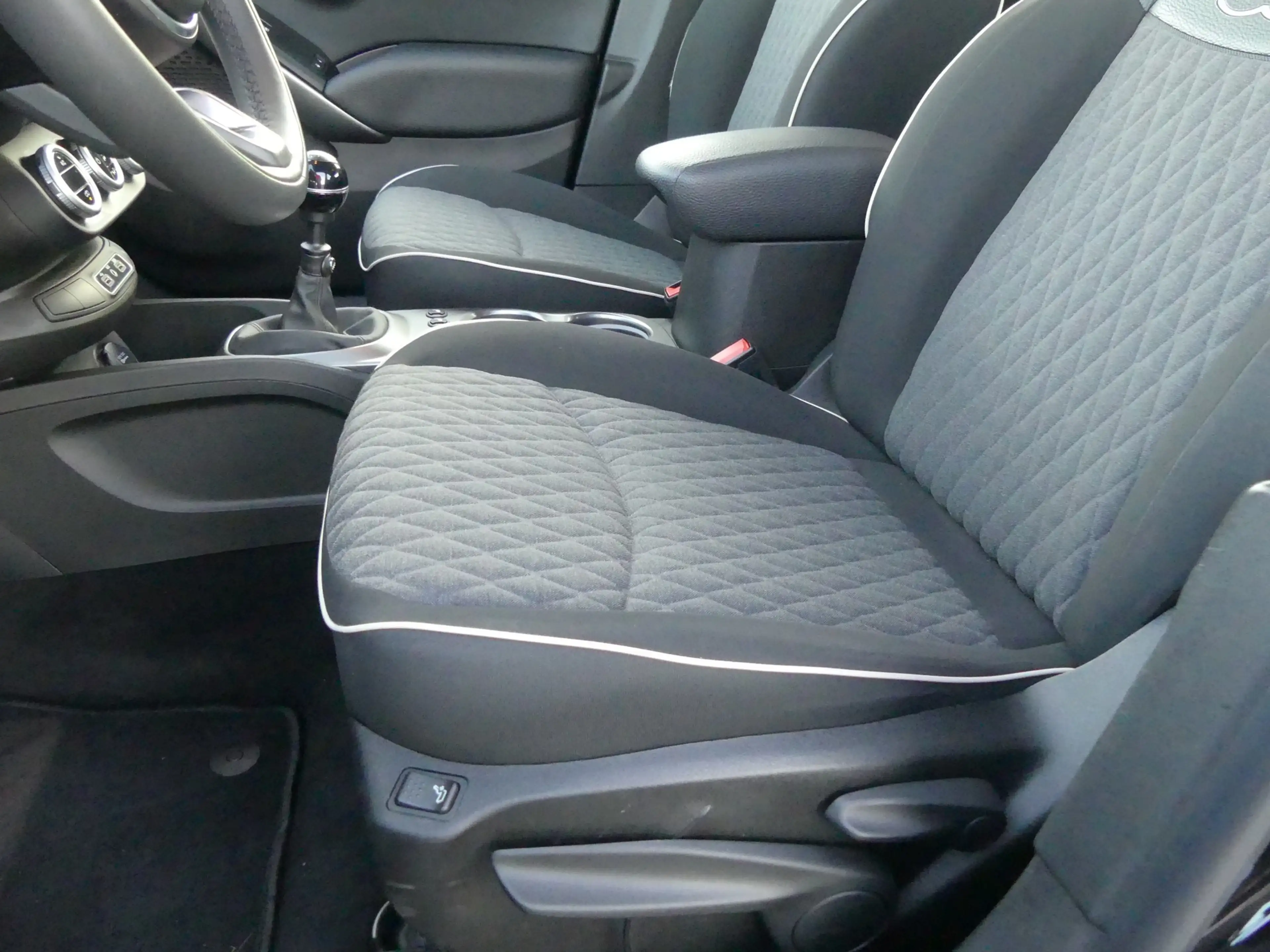 Fiat 500X 1.0 120th LED Tempomat Sitzheizung PDC USB — photo 26