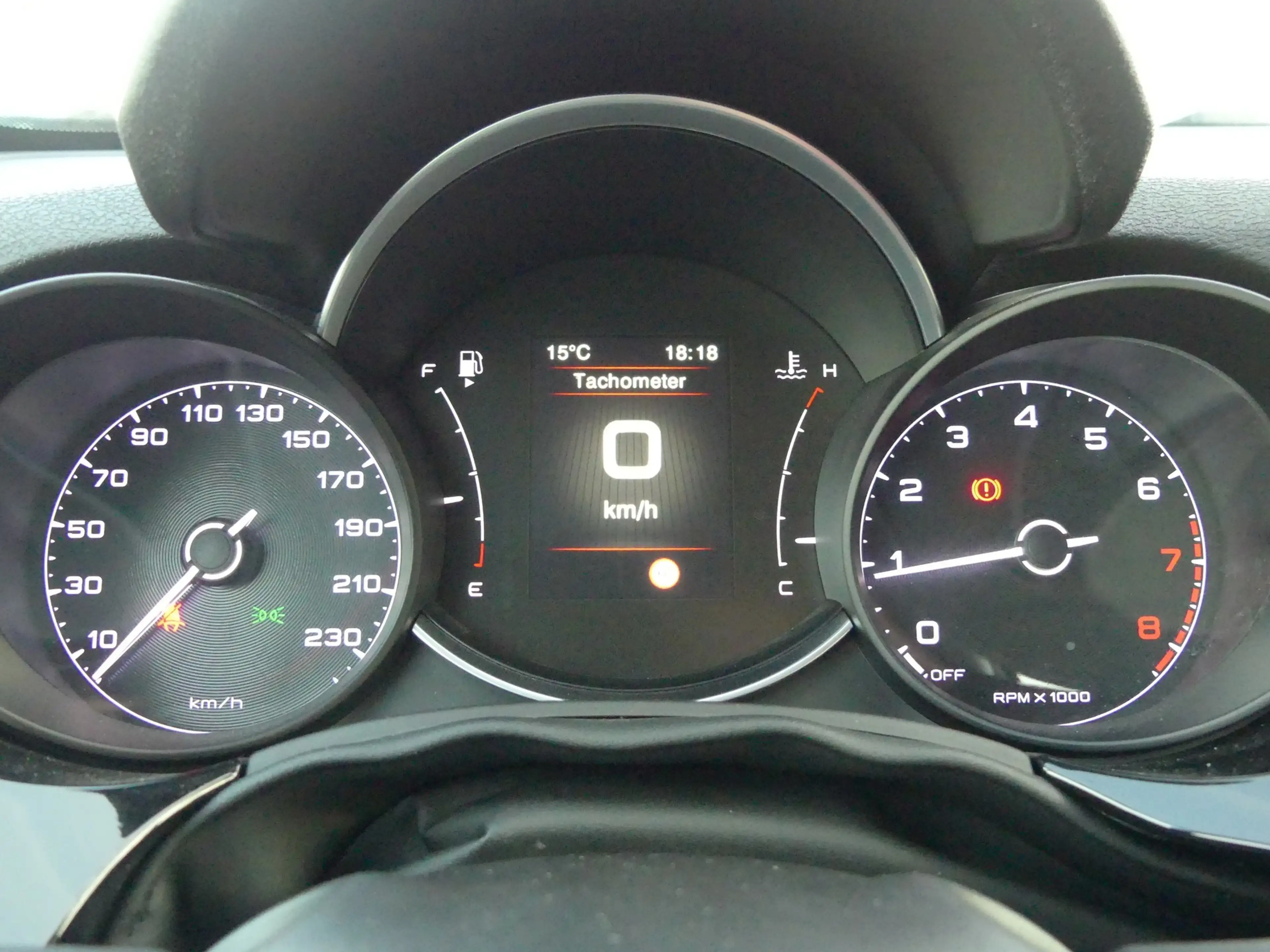 Fiat 500X 1.0 120th LED Tempomat Sitzheizung PDC USB — photo 23