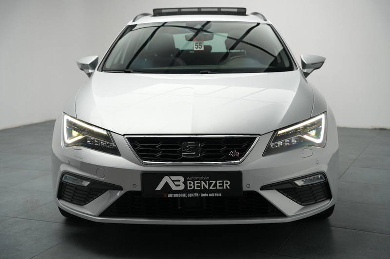 SEAT Leon ST FR//ACC/LED/PANORAMA/APPLE-CAR/KAMERA — photo 2