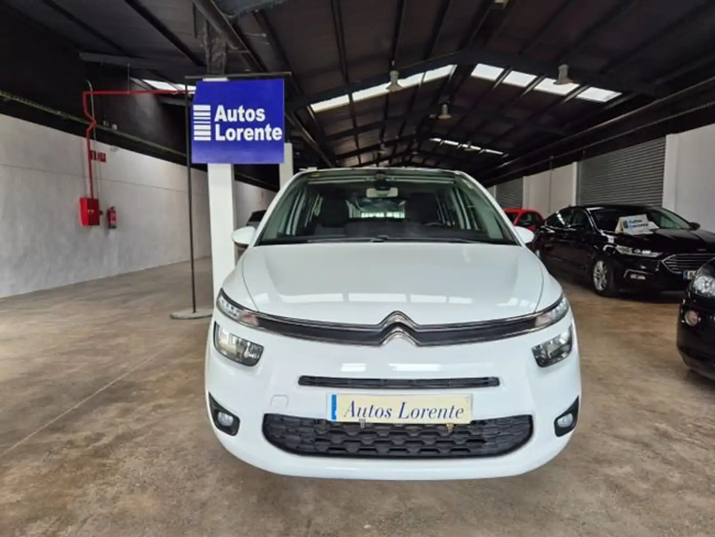 Citroen C4 1.6VTR 120 CV Blanco - 2