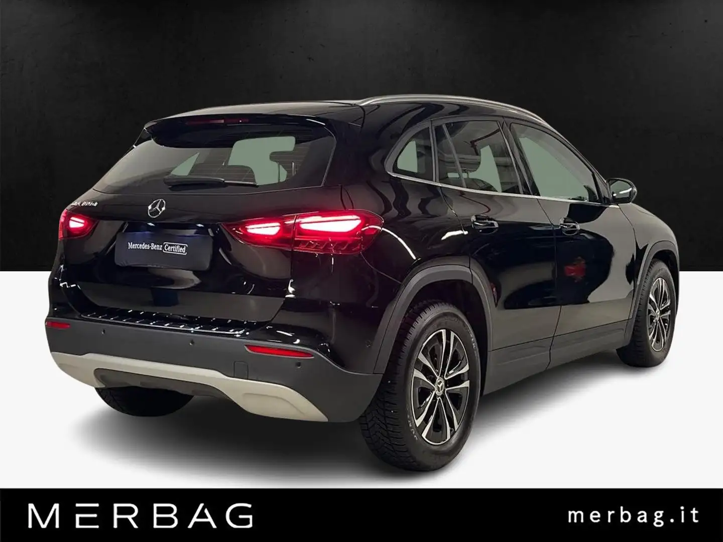 Mercedes-Benz GLA 180 180 d Automatic Advanced Noir - 2