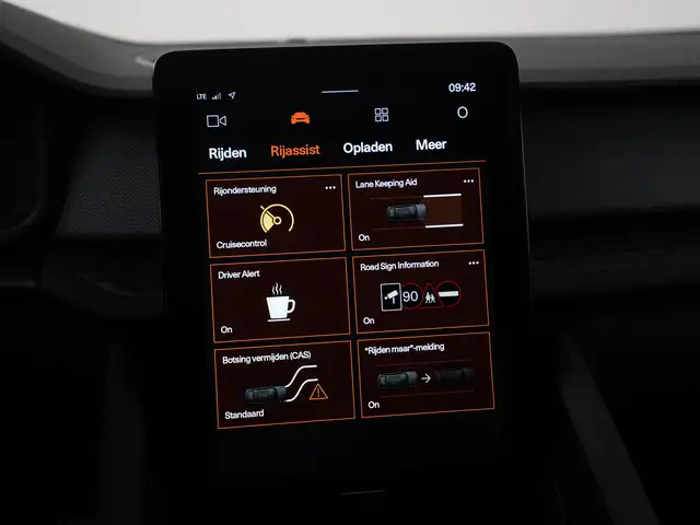 Polestar 2 view 20