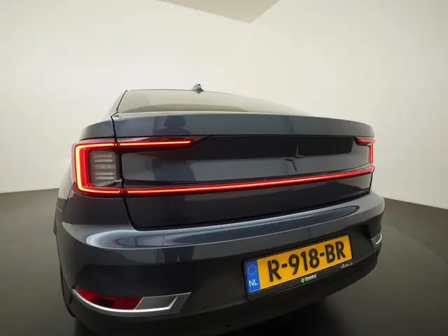 Polestar 2 view 24