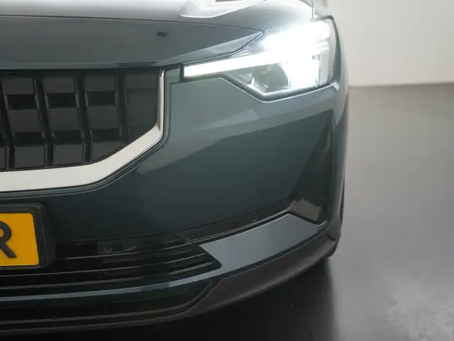 Polestar 2 view 22