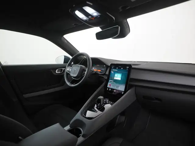 Polestar 2 view 2