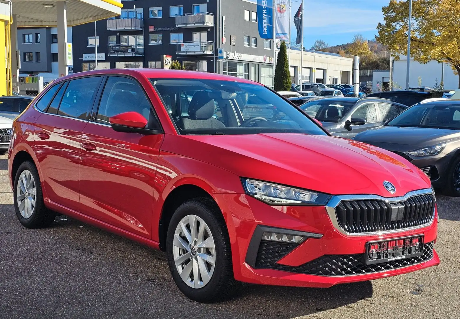 Skoda Scala 1,0 TSI DSG Top Selection Rot - 1