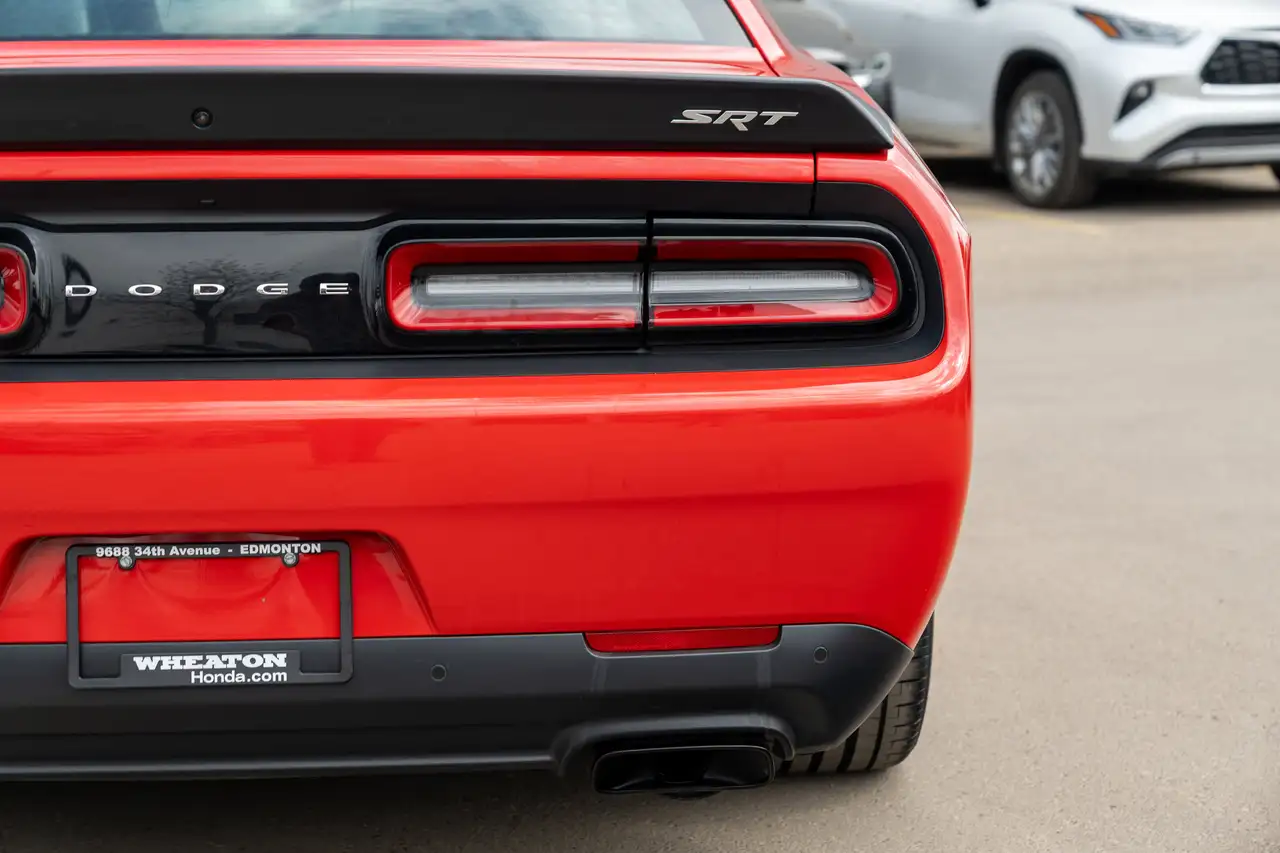 Dodge Challenger photo Dodge Challenger