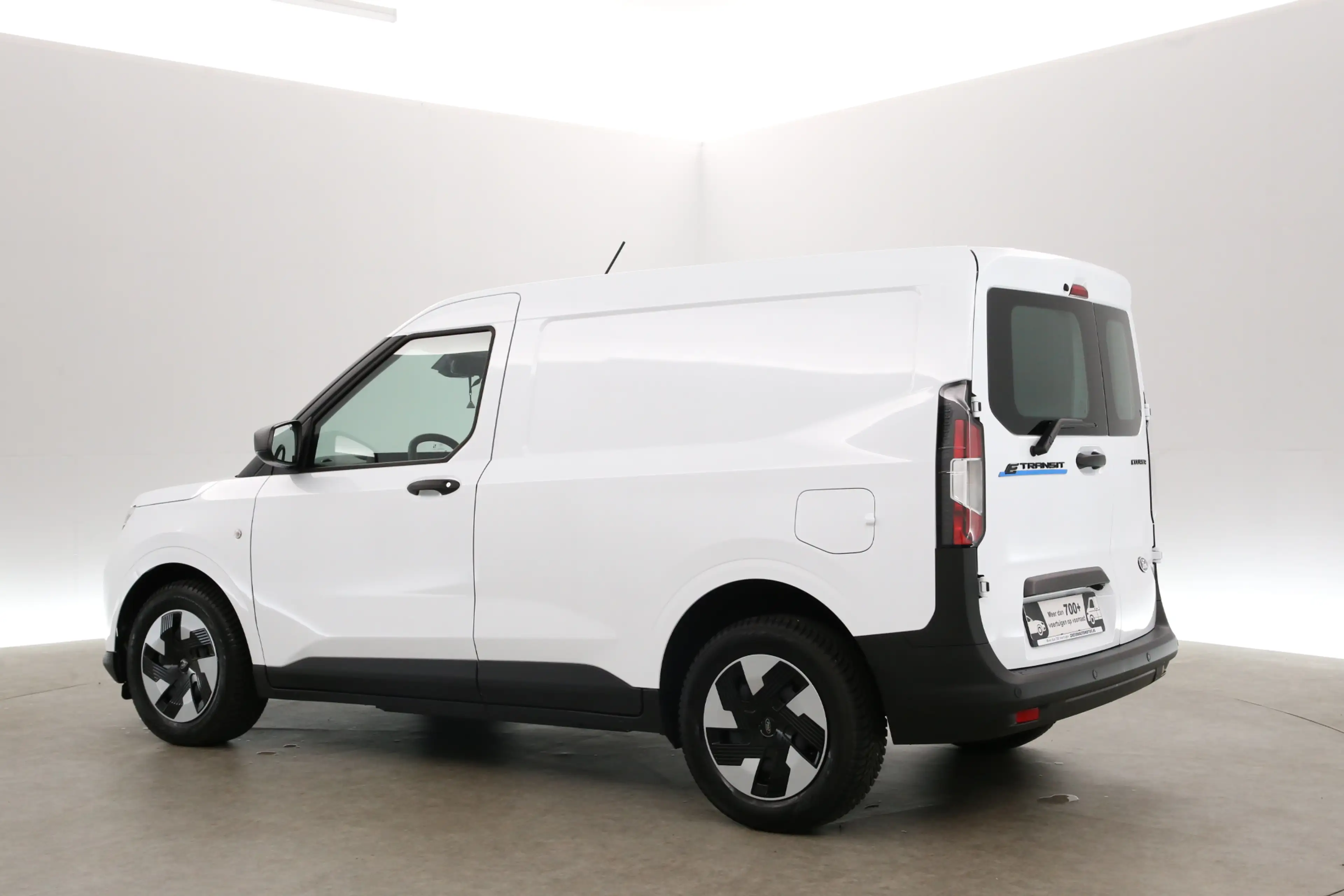 Ford Courier e-Courier 54 kWh 136PK | Snelladen | Virtual | Cam — photo 4