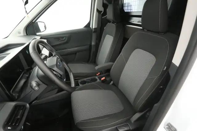 Ford Courier view 9