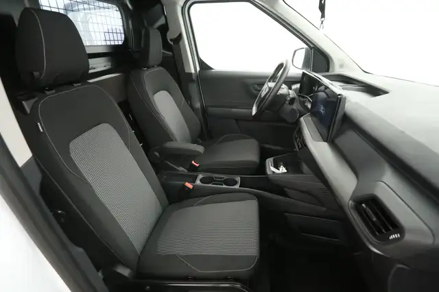 Ford Courier view 10