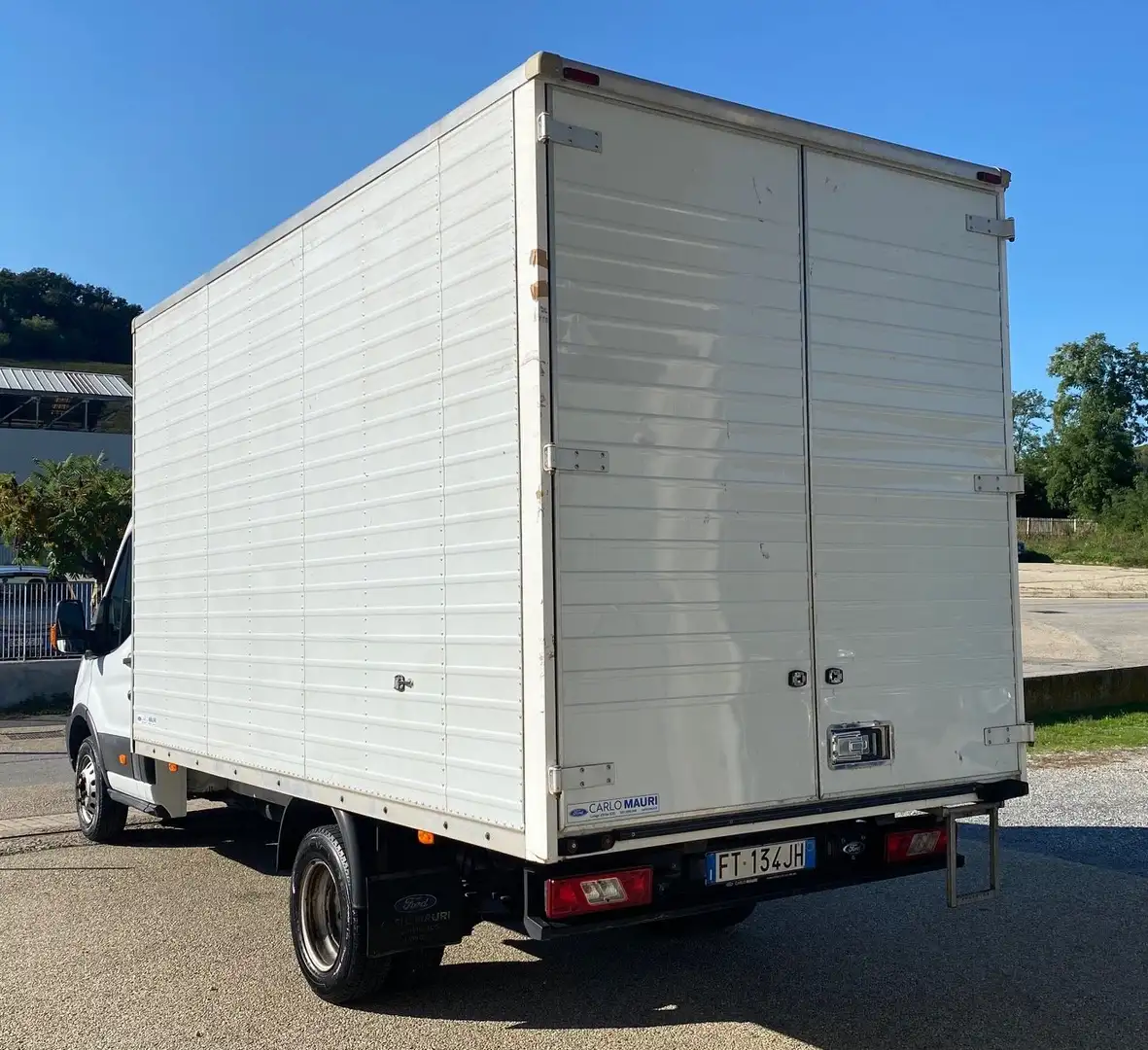 Ford Transit furgonatura in alluminio Ruote gemellate Bianco - 2