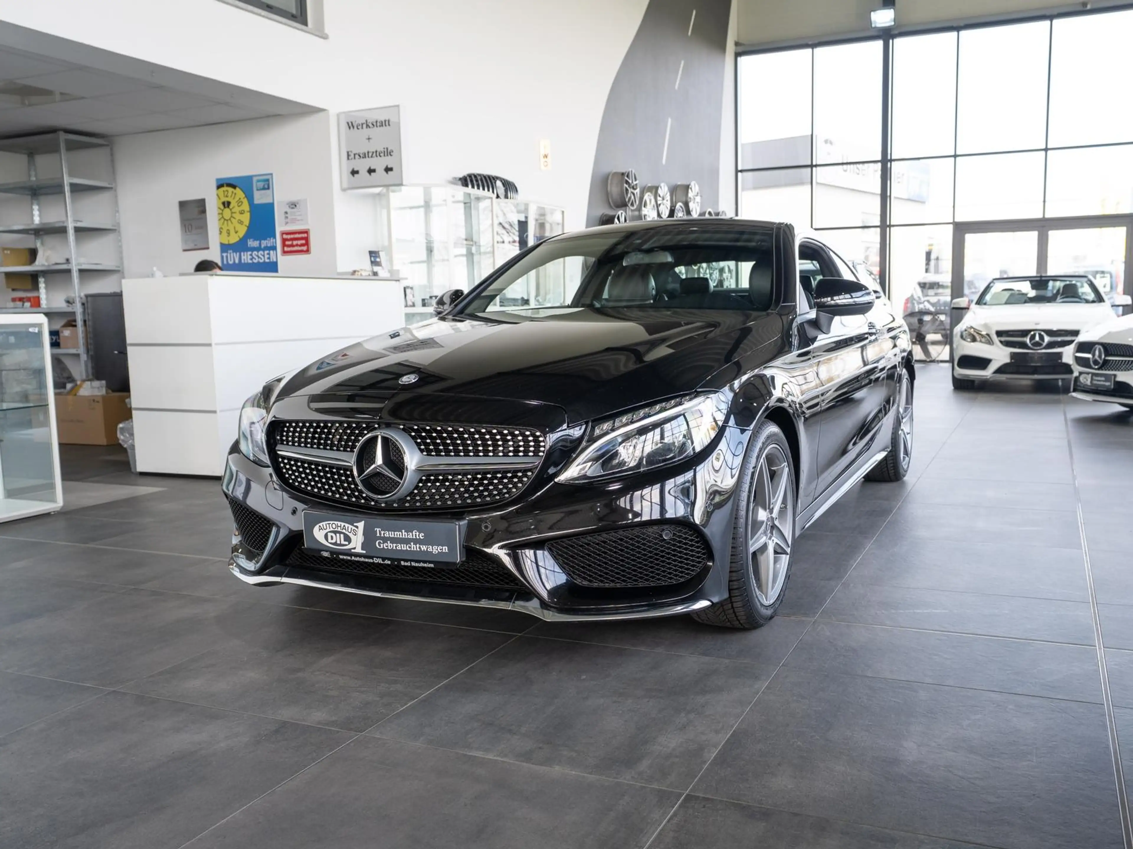 Mercedes-Benz C 180 Coupé 9G-Tronic *AMG-LINE*SHZ*PDC* — photo 3