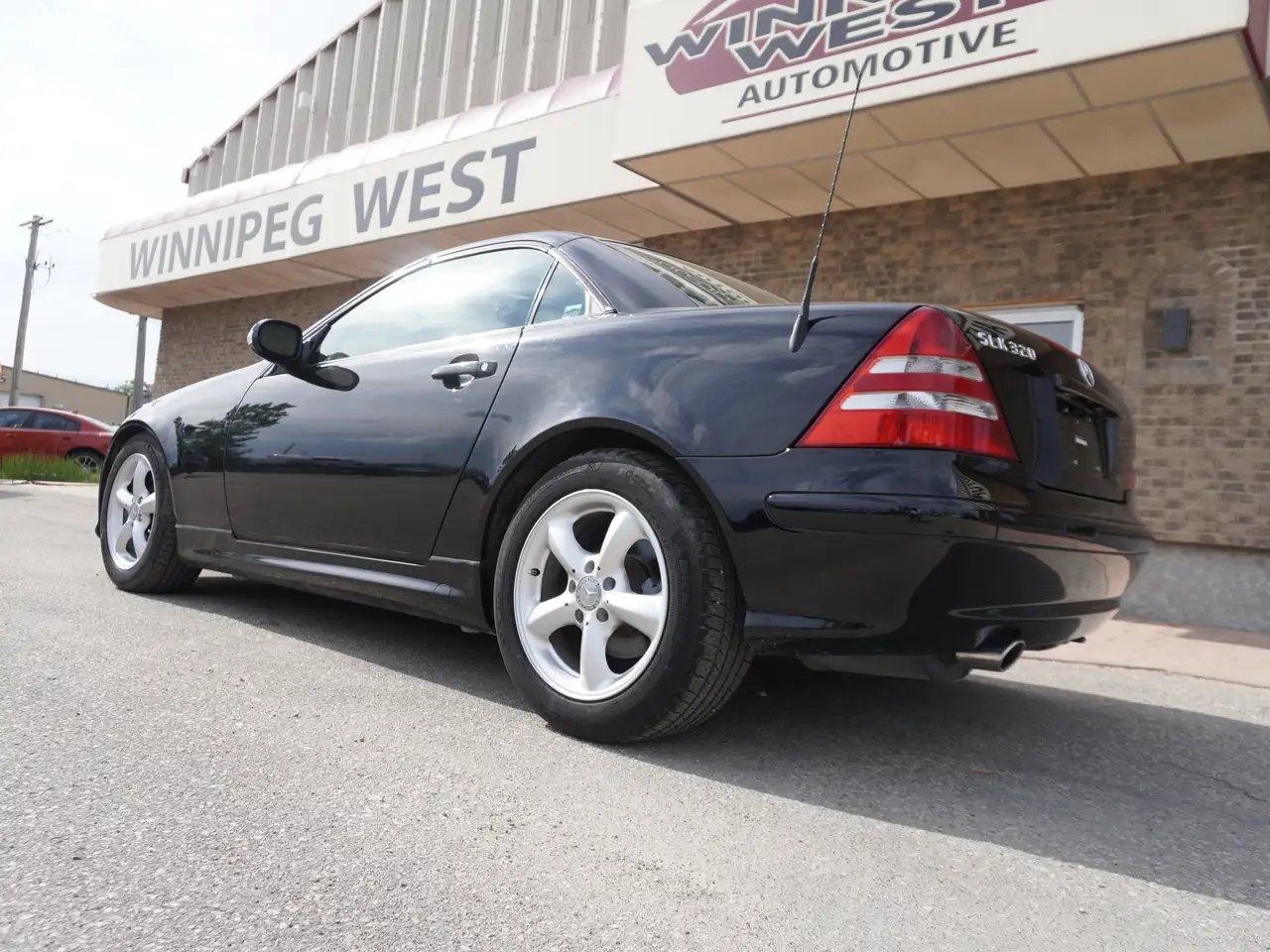 Mercedes-Benz SLK photo Mercedes-Benz SLK