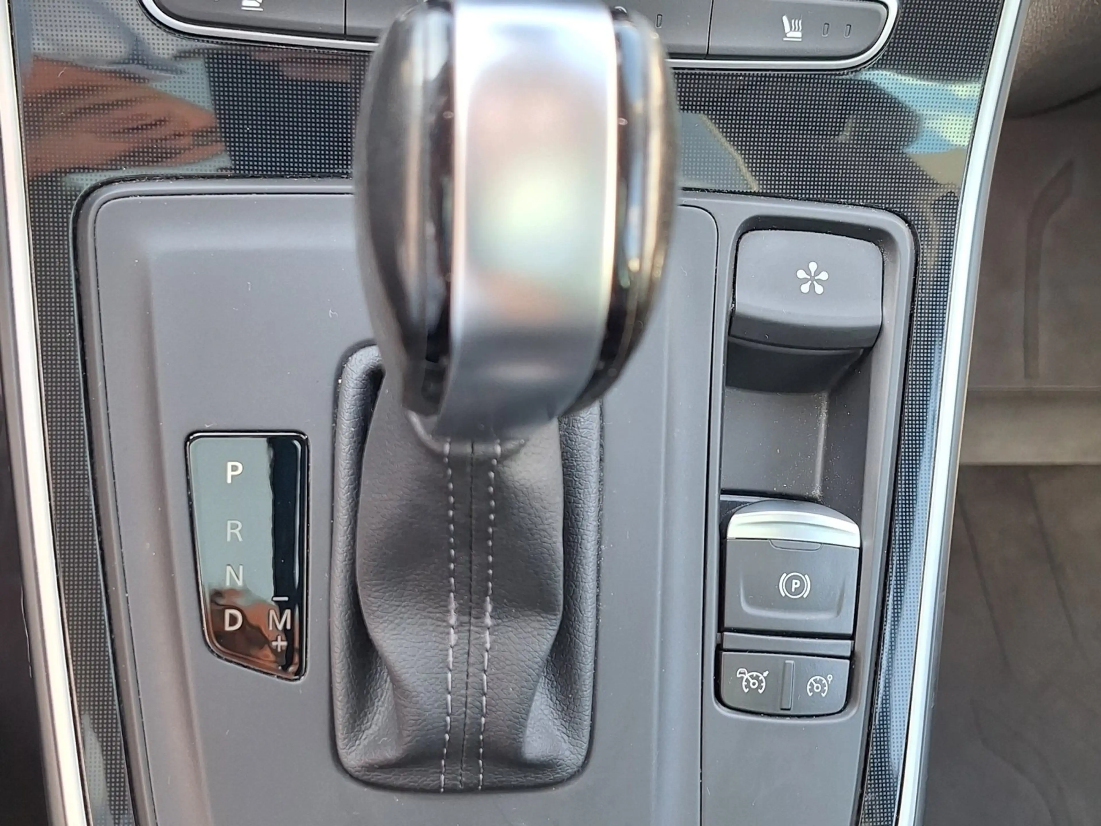 Renault Scenic IV 1,5 dCi 110 Energy BOSE Ed. Grand — photo 15