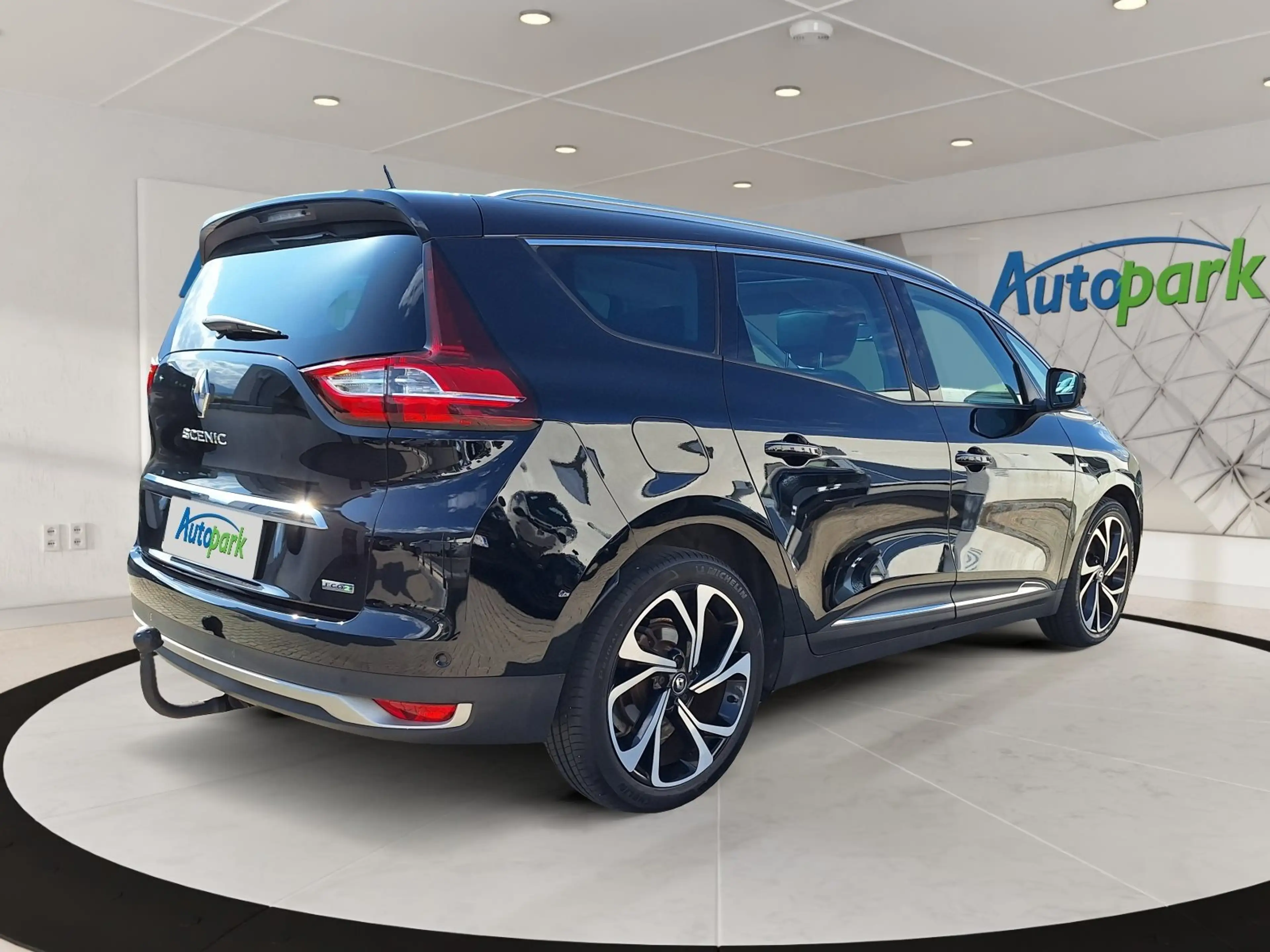 Renault Scenic IV 1,5 dCi 110 Energy BOSE Ed. Grand — photo 8