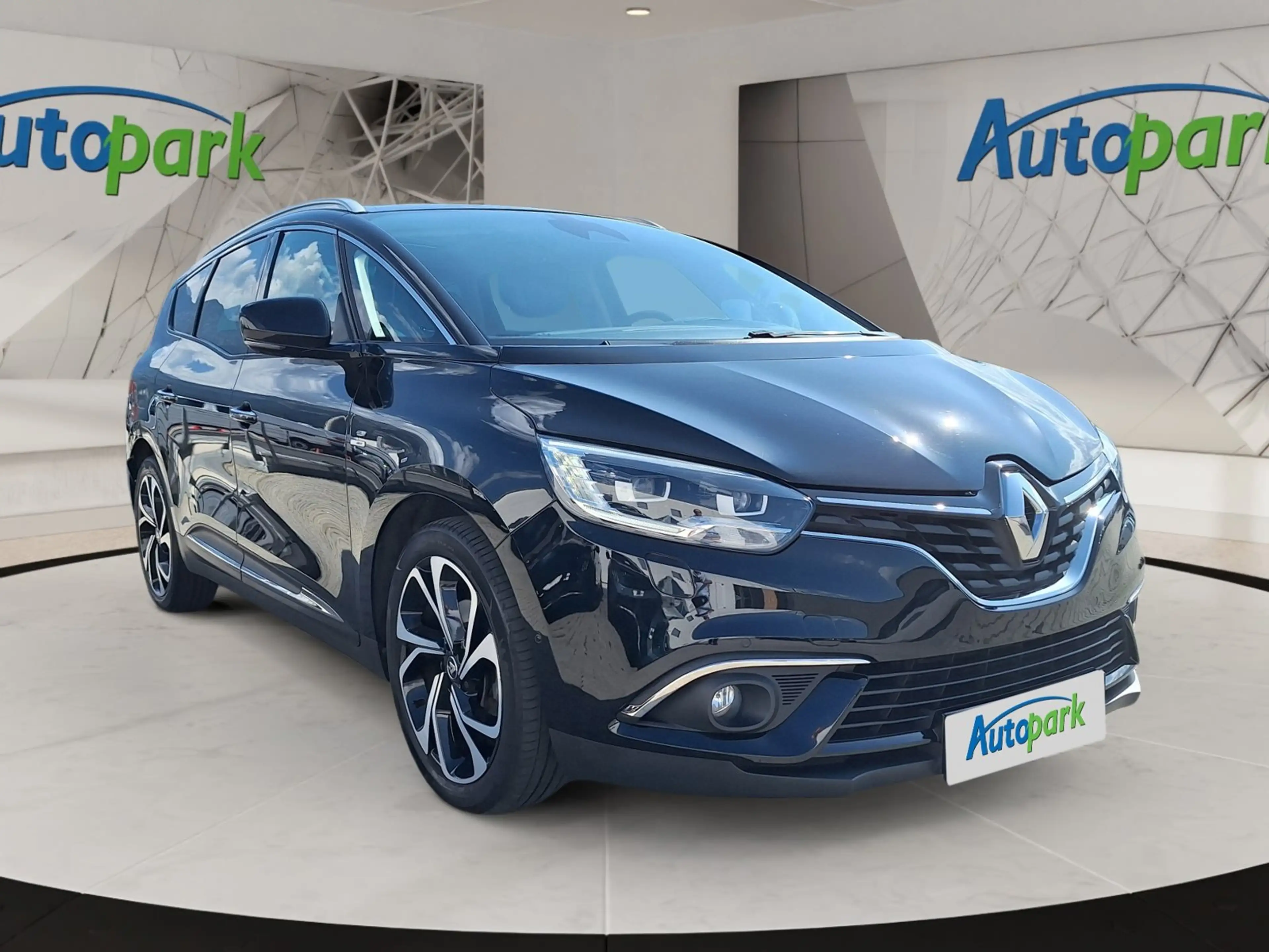 Renault Scenic IV 1,5 dCi 110 Energy BOSE Ed. Grand — photo 3